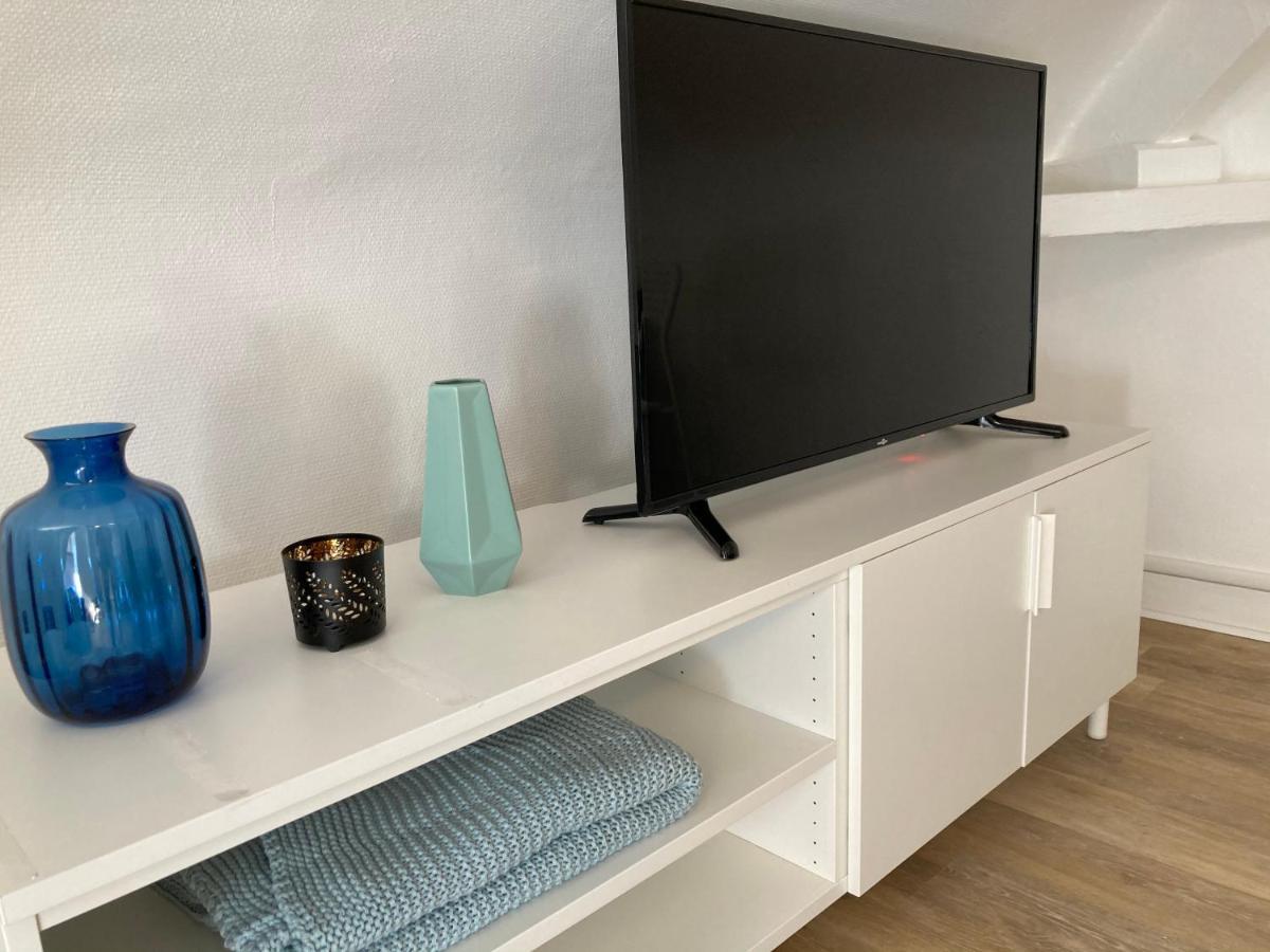 F2 Le City Parking Netflix Wifi Gare Évreux Esterno foto